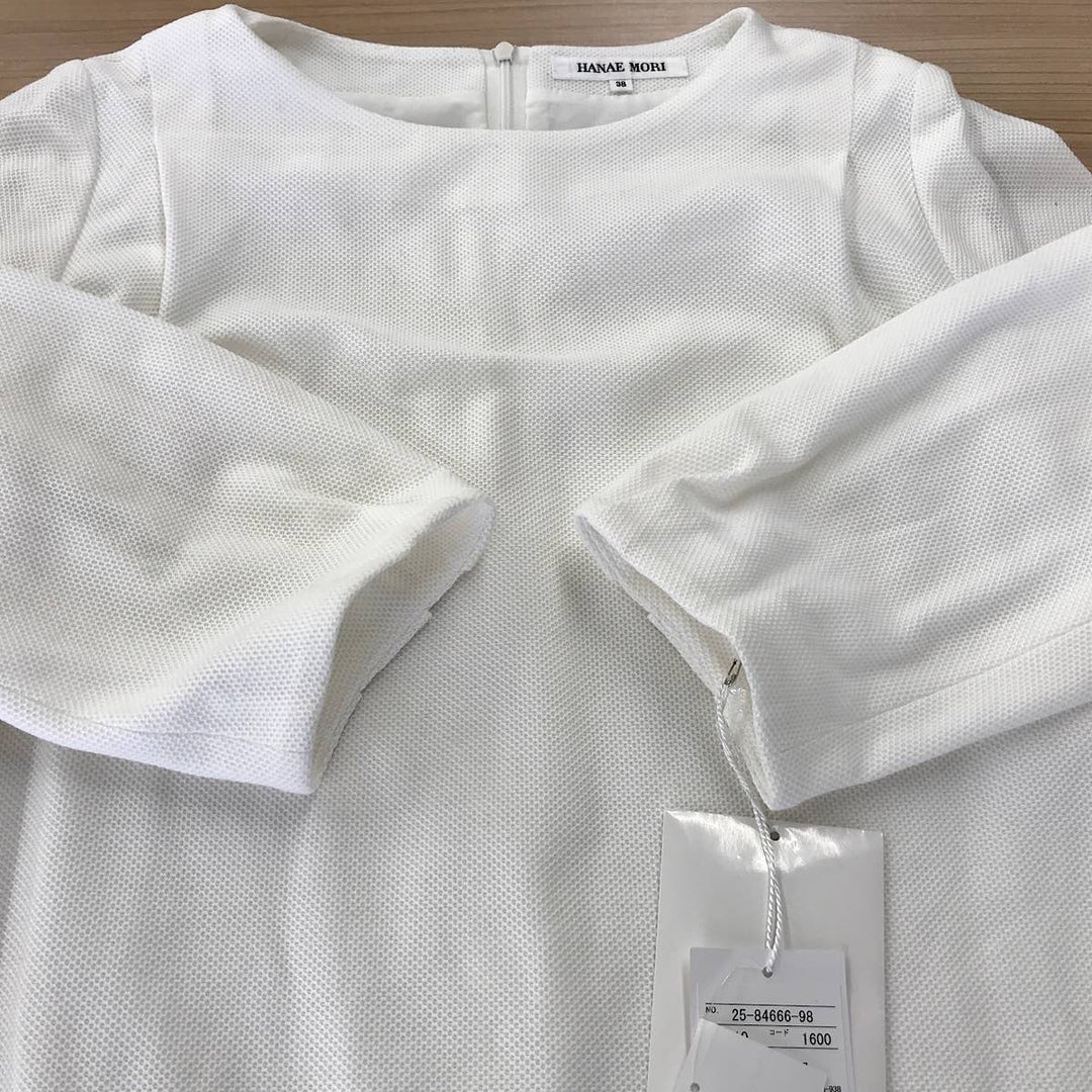 『美品』 
HANAE MORI 森英恵 ハナエモリ 
 ワンピース 
コットン /キュプラ ホワイト系