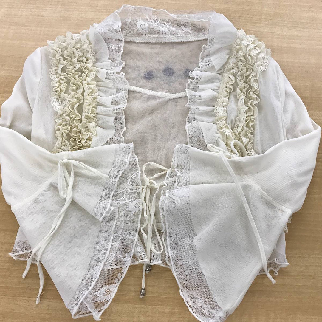 『USED』 
 
 OZZ Croce オズクロス 姫袖レースボレロ カーディガン 
 ホワイト系