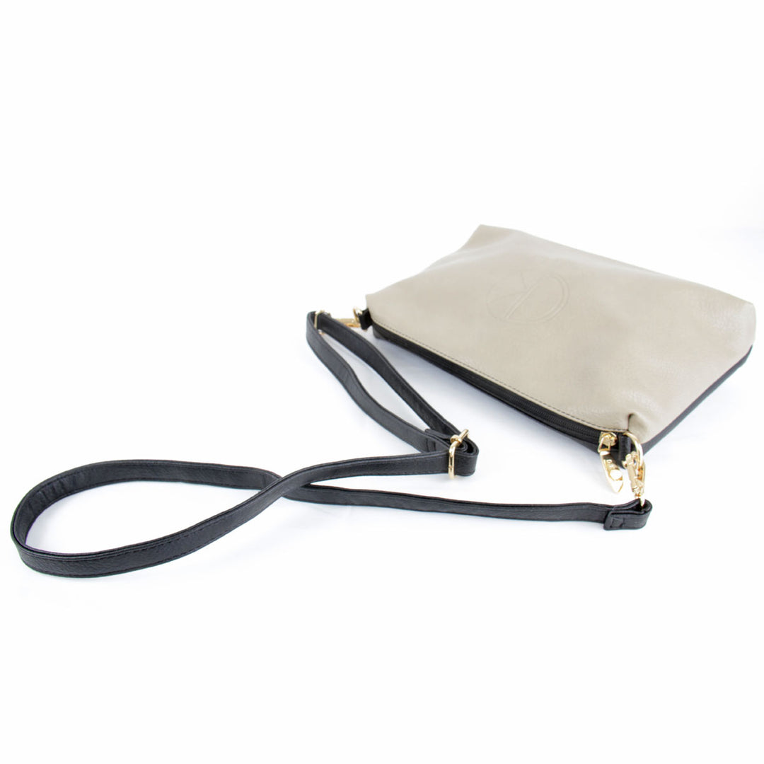 『USED』 
 
 D.KELLY ショルダーバッグ 
レザー ベージュ×ブラック