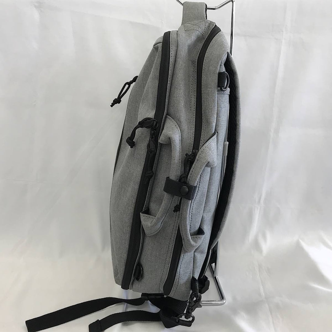 『USED』 
 
 ikka イッカ SQVALO WORKS シャンブレー 3WAY バッグ IKBAG-283 リュック・デイパック 
ポリエステル グレー
