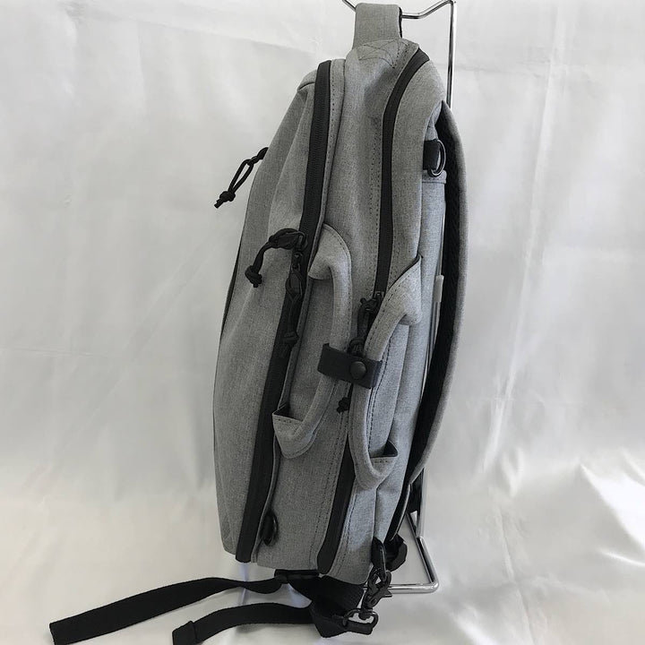 『USED』 
 
 ikka イッカ SQVALO WORKS シャンブレー 3WAY バッグ IKBAG-283 リュック・デイパック 
ポリエステル グレー