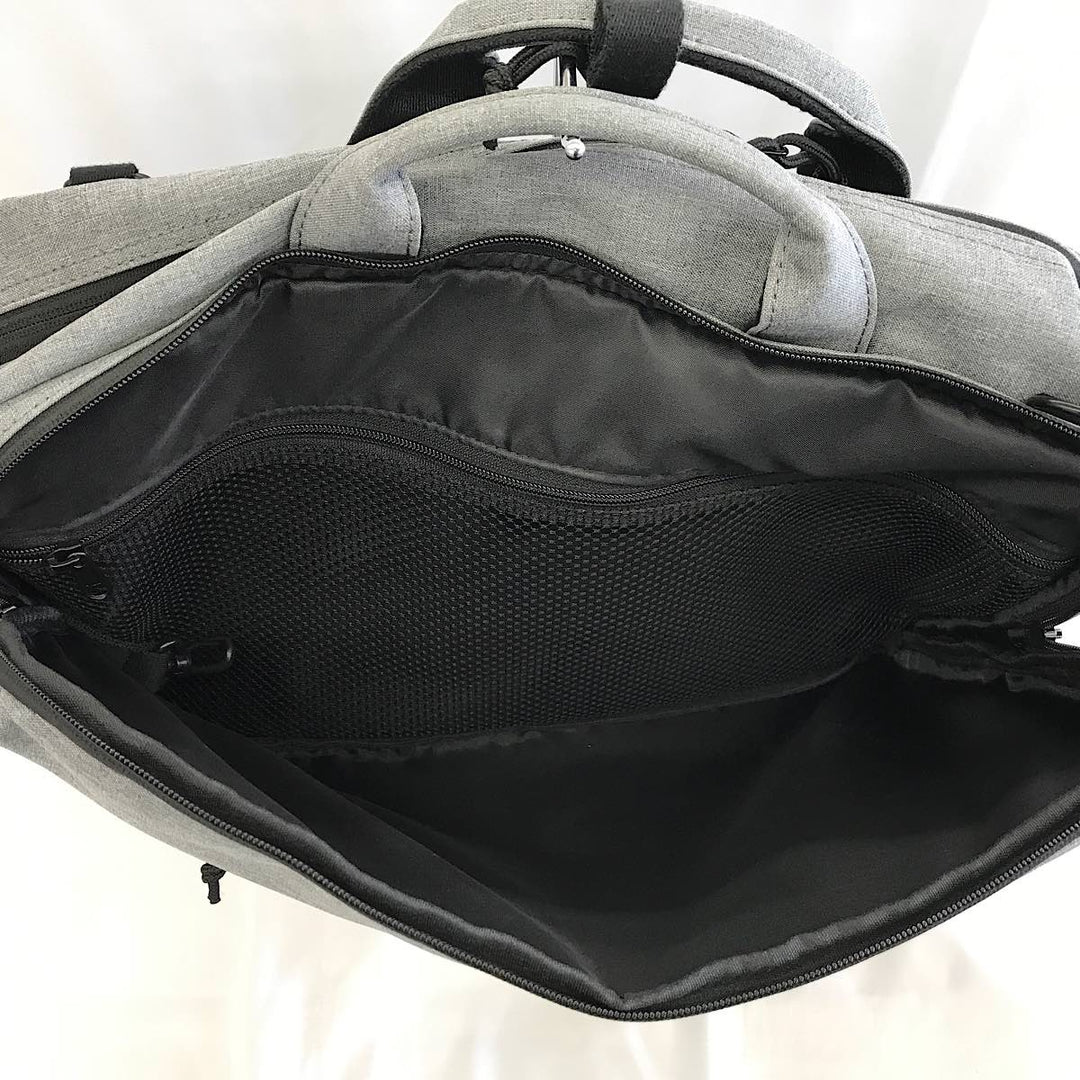 『USED』 
 
 ikka イッカ SQVALO WORKS シャンブレー 3WAY バッグ IKBAG-283 リュック・デイパック 
ポリエステル グレー