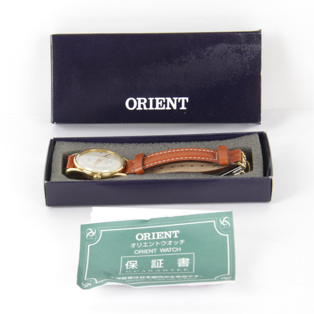 美品『USED』 
ORIENT  NW01-A0 B1 
腕時計
 手巻き メンズ