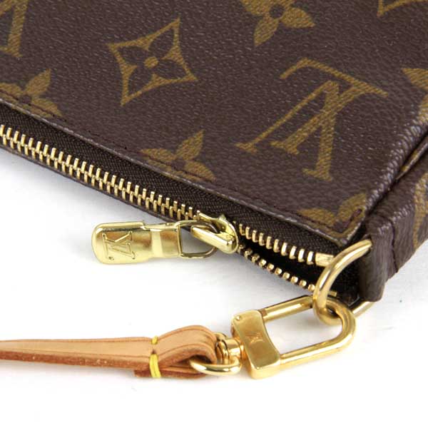 美品『USED』 
LOUIS VUITTON ルイ・ヴィトン 
 ポシェットアクセソワール M51980 アクセサリーポーチ 
モノグラムキャンバス モノグラム