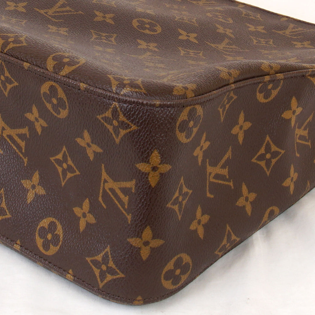 LOUIS VUITTON ルイ・ヴィトン 
 ルーピングGM M51145 ショルダーバッグ 
モノグラムキャンバス モノグラム