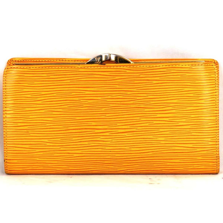 『USED』 
LOUIS VUITTON ルイ・ヴィトン 
 コンチネンタル ヴィエノワ M63259 長財布 
エピレザー イエロー