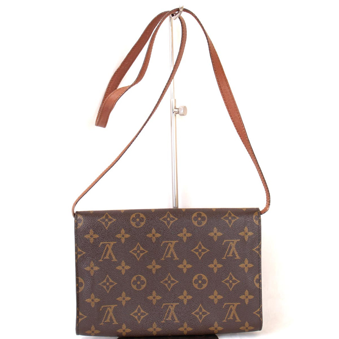 LOUIS VUITTON ルイ・ヴィトン 
 ボルドー24 M51798 ショルダーバッグ 
モノグラムキャンバス モノグラム