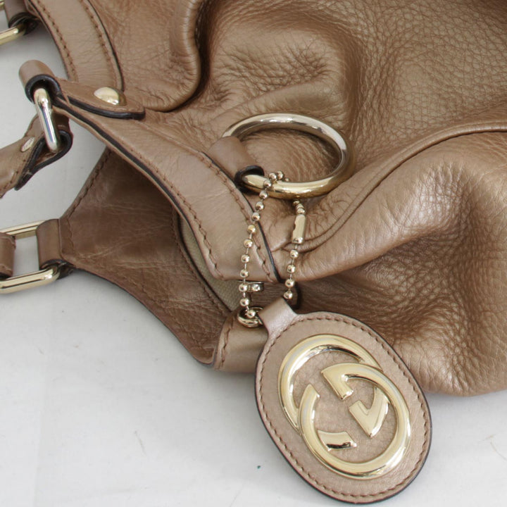 『USED』 
GUCCI グッチ 
 スーキー ハンドバッグ 
レザー