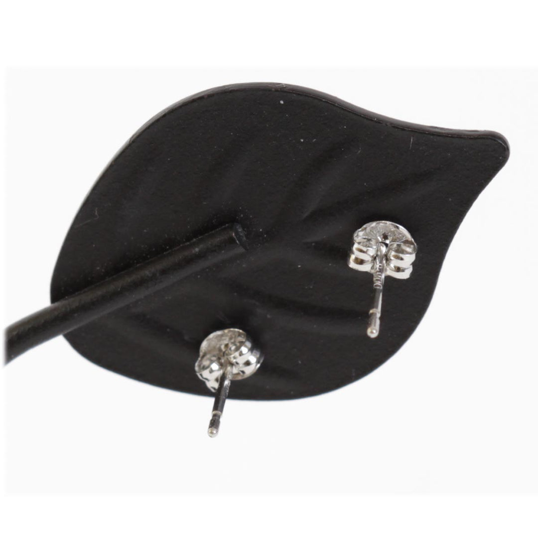 美品『USED』 Pt900 
ピアス
 0.5g