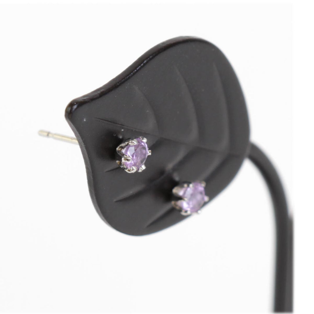 美品『USED』 Pt900 
ピアス
 0.5g