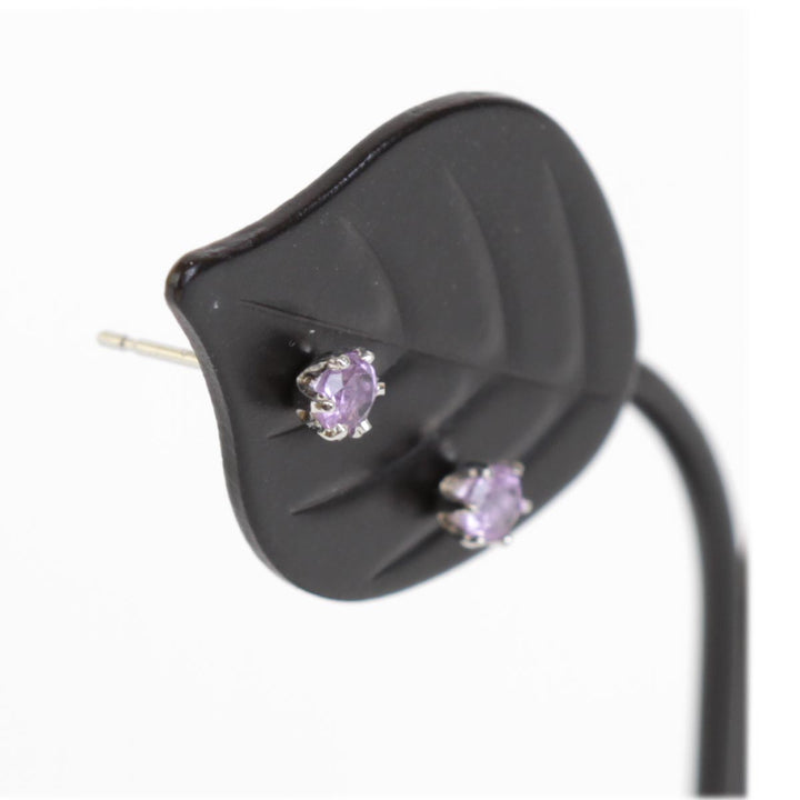 美品『USED』 Pt900 
ピアス
 0.5g