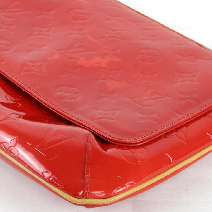 『USED』 
LOUIS VUITTON ルイ・ヴィトン 
 トンプソン M91094 ショルダーバッグ 
ヴェルニ レッド