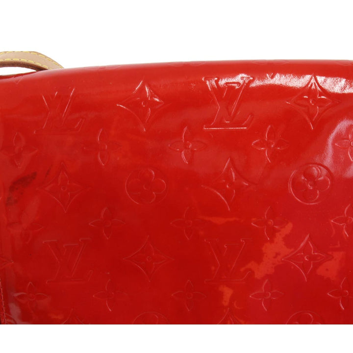 『USED』 
LOUIS VUITTON ルイ・ヴィトン 
 トンプソン M91094 ショルダーバッグ 
ヴェルニ レッド