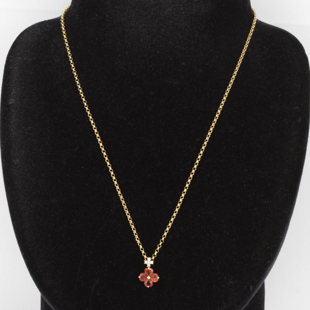 美品『USED』 K18 
 赤石 フラワー ネックレス
 ダイヤモンド 0.05 2.0g