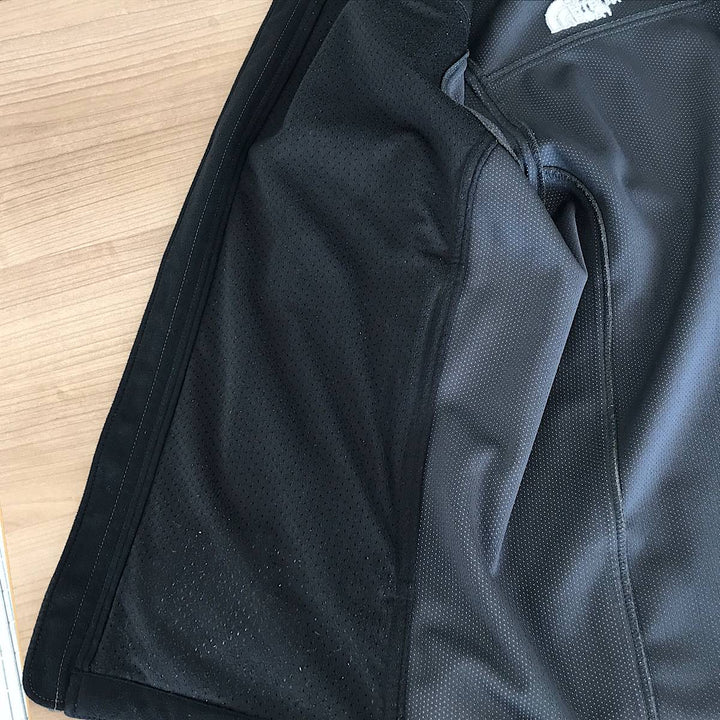 『USED』 
THE NORTH FACE ザ・ノースフェイス 
 フリースジャケット WIND WALL DN902732 ブルゾン 
ポリエステル カーキ系
