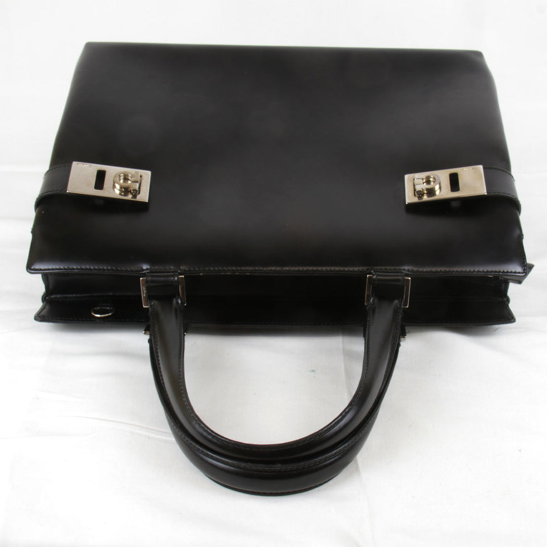 『USED』 
Salvatore Ferragamo フェラガモ 
 ガンチーニ 2WAYバッグ ハンドバッグ 
レザー ブラック