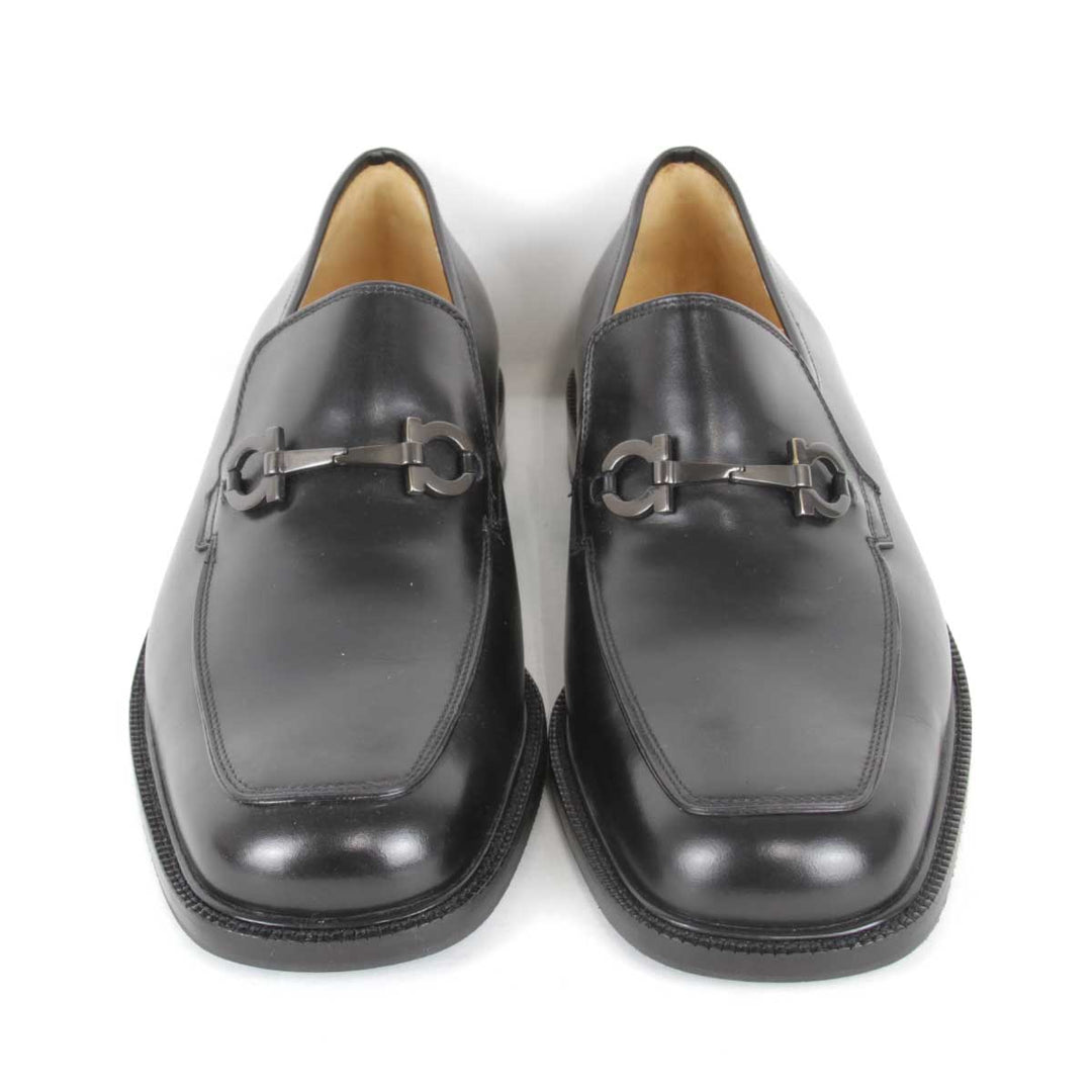 『USED』 
Salvatore Ferragamo フェラガモ 
 0186137 ローファー 
カーフ ブラック