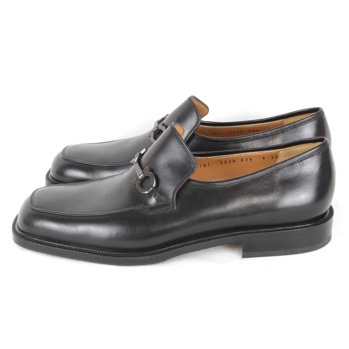 『USED』 
Salvatore Ferragamo フェラガモ 
 0186137 ローファー 
カーフ ブラック