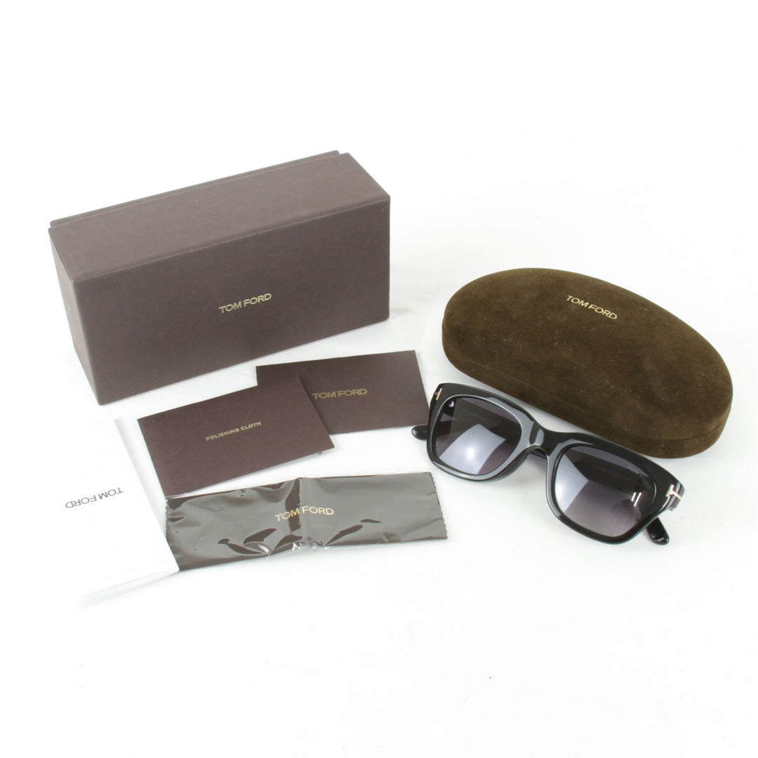 美品『USED』 
TOM FORD トムフォード 
 TF237-F 51□21 サングラス 
プラスチック ブラック