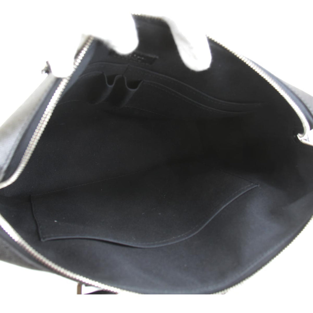 美品『USED』 
LOUIS VUITTON ルイ・ヴィトン 
 グレゴリ M30211 トートバッグ 
タイガ ブラック