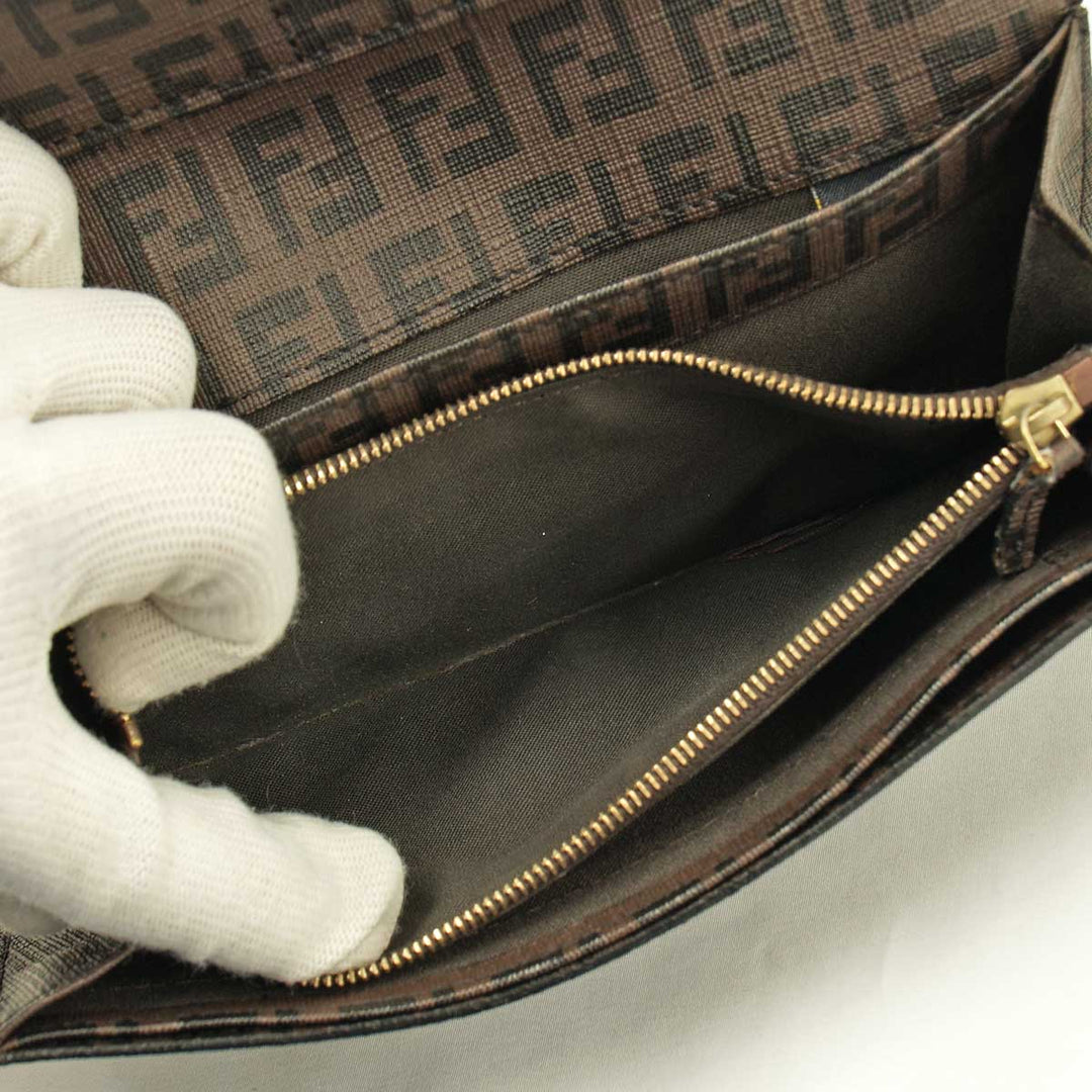 『USED』 
FENDI フェンディ 
 ズッカ柄　長財布 長財布 
PVCコーティングキャンバス ブラウン