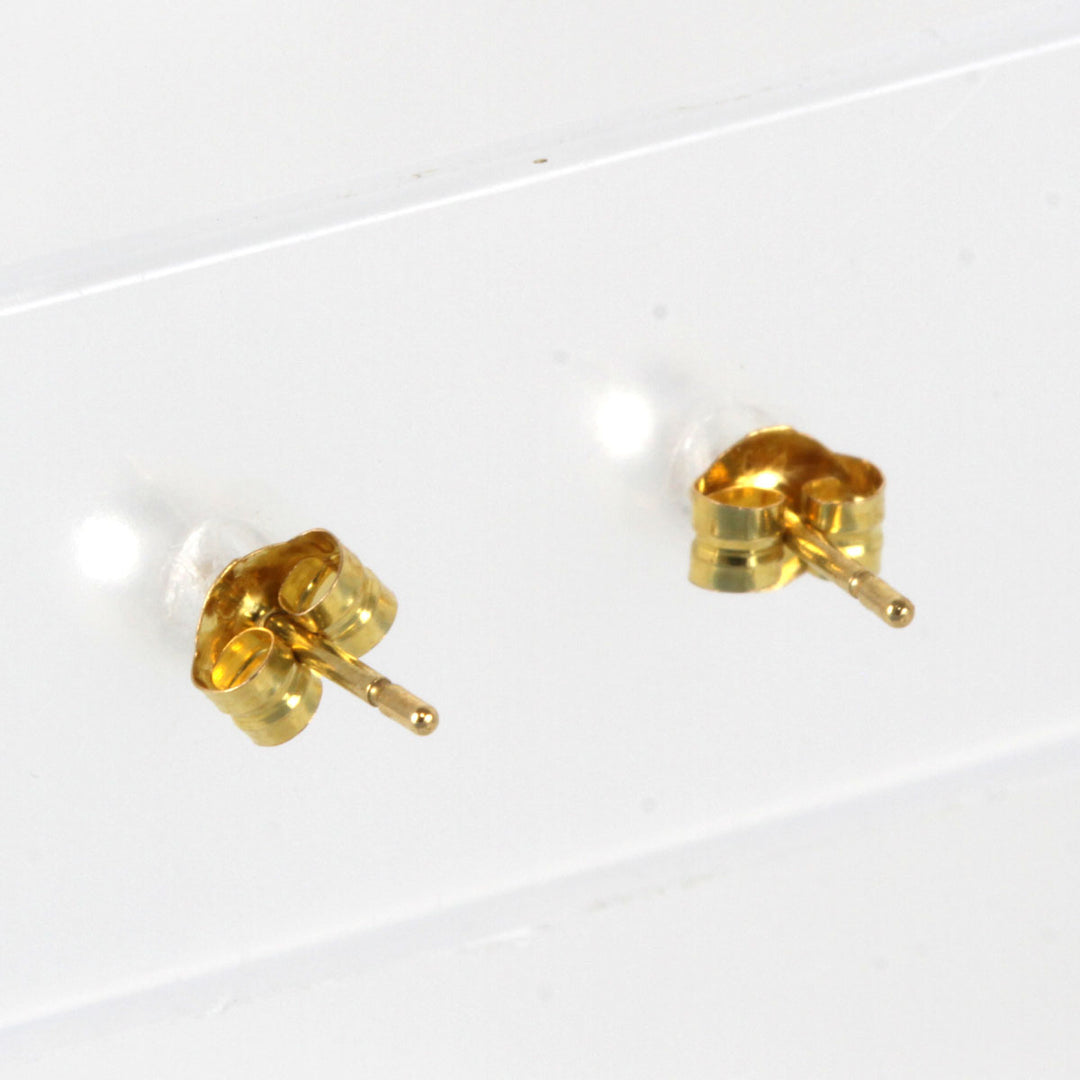 良品『USED』 K18/パール  
ピアス
 0.2g