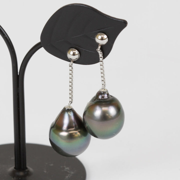 美品『USED』 Pt900プラチナ/ブラックパール（黒蝶真珠）  
ピアス
 7.3g