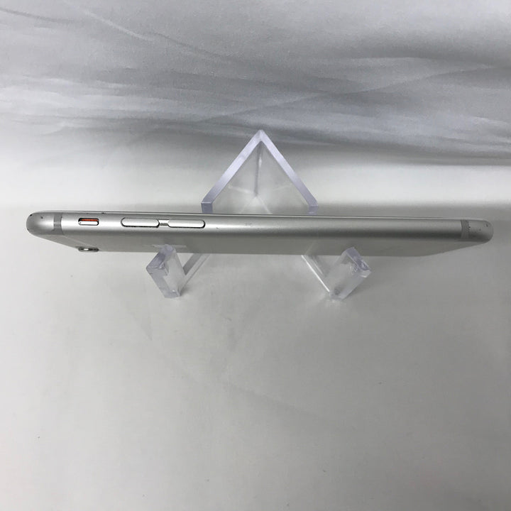 『USED』 
 
 ドコモ iPhone6S 16GB SIMロック解除済み ネットワーク利用制限◯ iPhone 
 画像でご確認ください。