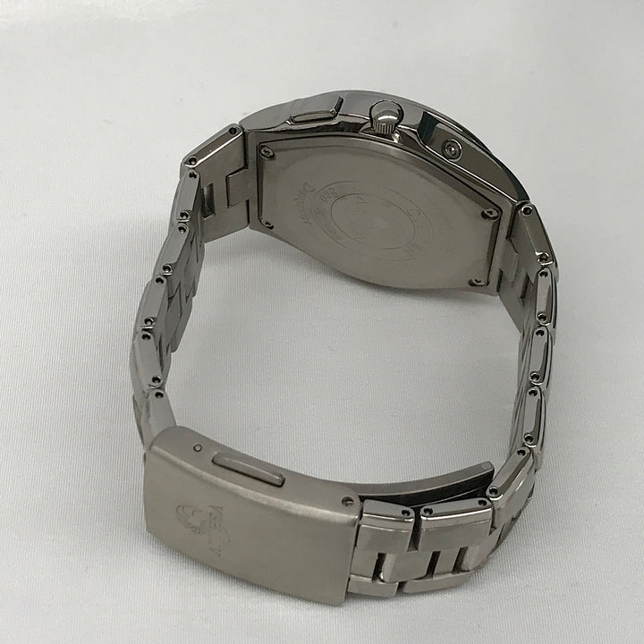 『USED』 
 CITIZEN Eco-Drive アテッサ　電波ソーラー H100 
腕時計
 ソーラー電波時計 メンズ