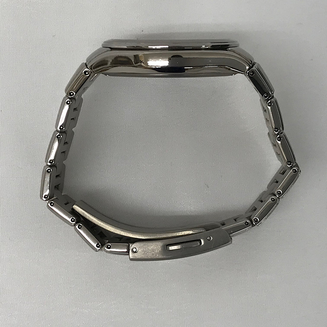 『USED』 
 CITIZEN Eco-Drive アテッサ　電波ソーラー H100 
腕時計
 ソーラー電波時計 メンズ
