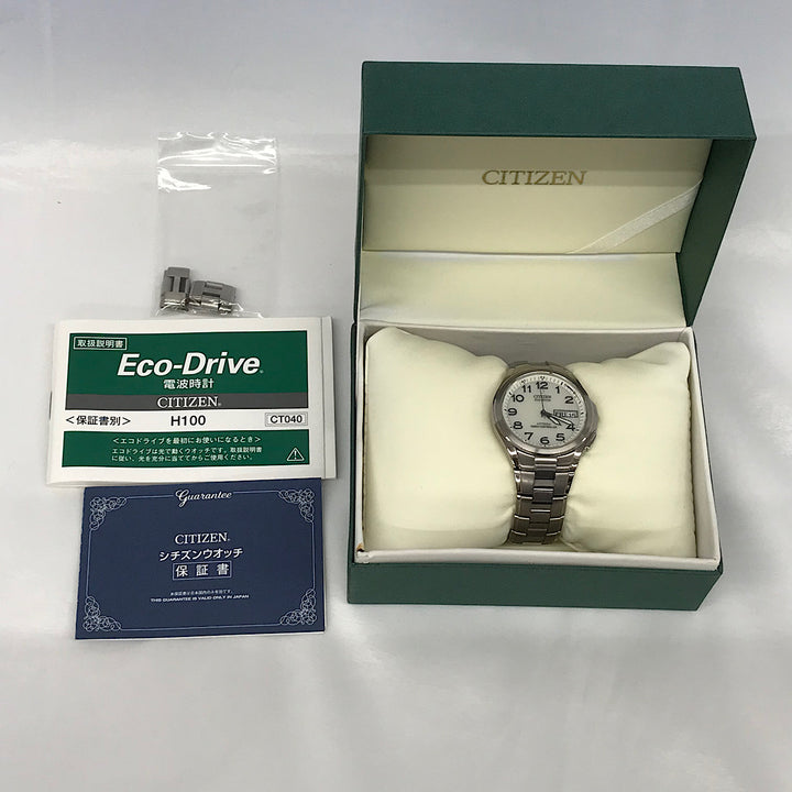 『USED』 
 CITIZEN Eco-Drive アテッサ　電波ソーラー H100 
腕時計
 ソーラー電波時計 メンズ