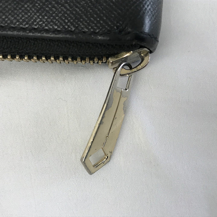 『USED』 
 
 PaulSmith ポールドローイング型押し財布 長財布 
 ブラック系