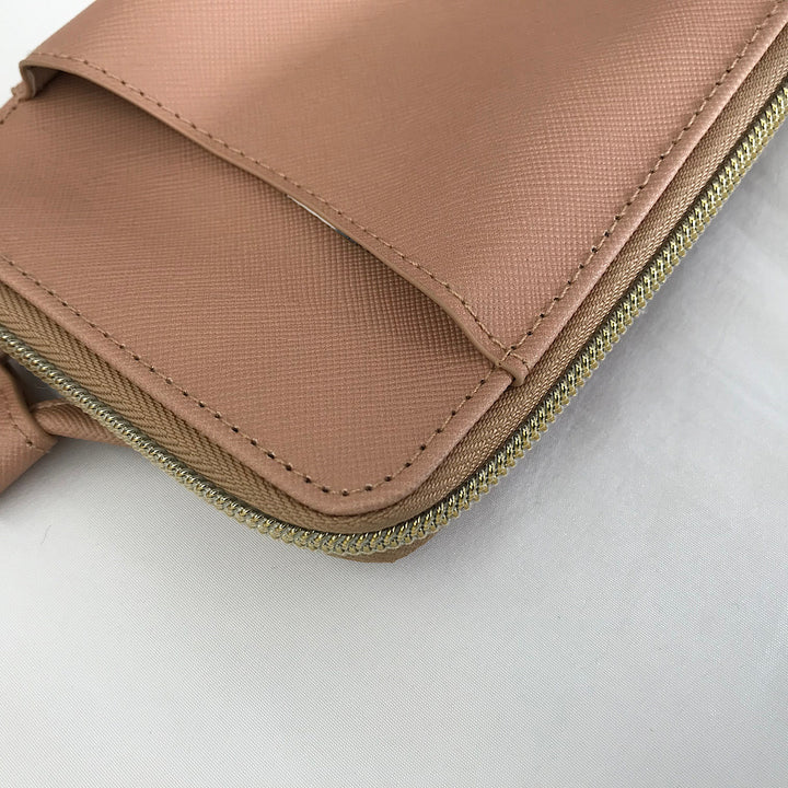 『USED』 
 
 mofu sand モフサンド スマホショルダー さめ その他バッグ 
 ピンク系