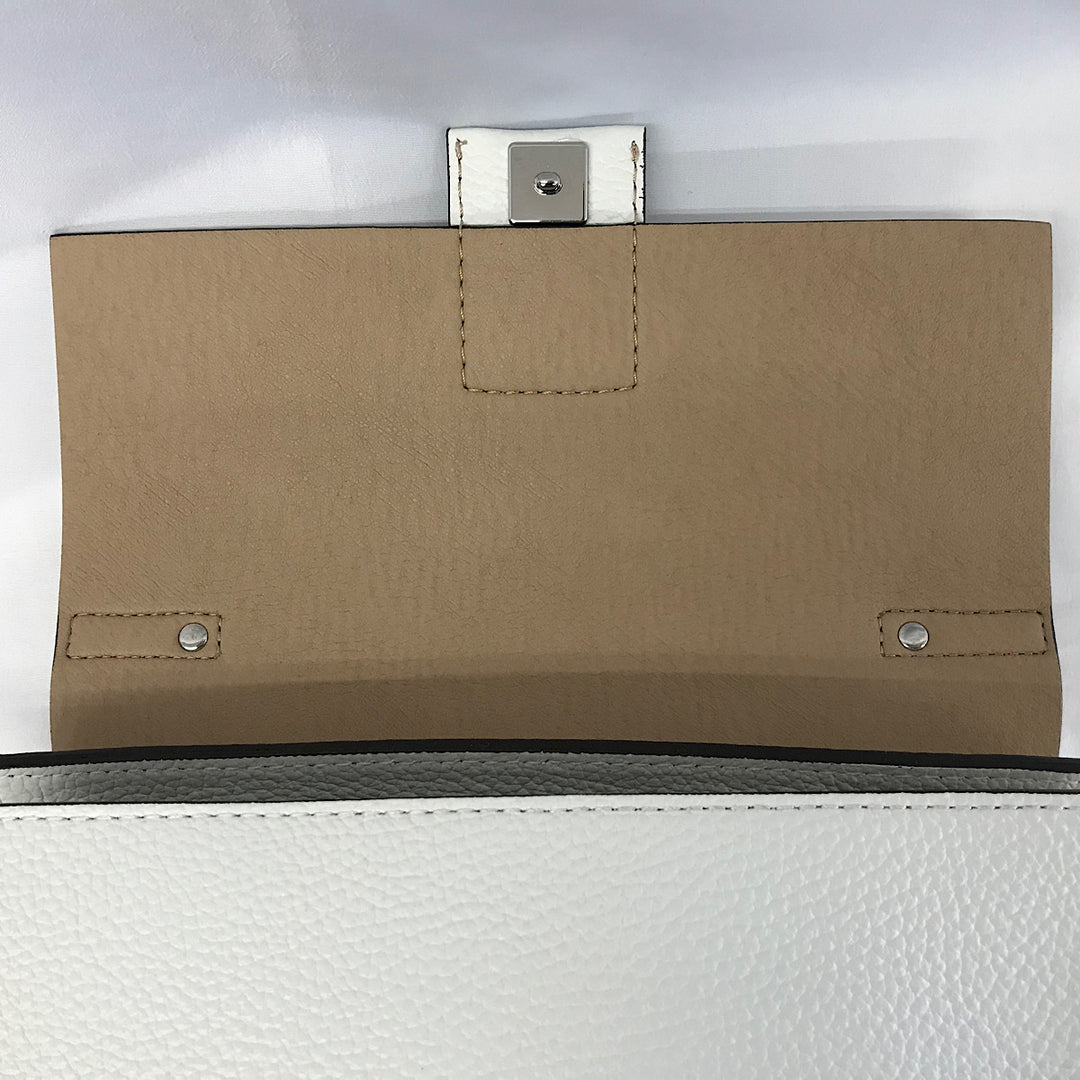 『USED』 
TOMORROWLAND トゥモローランド 
 DES PRES TOMORROWLAND ハンドバッグ ハンドバッグ 
レザー ホワイト系 美品