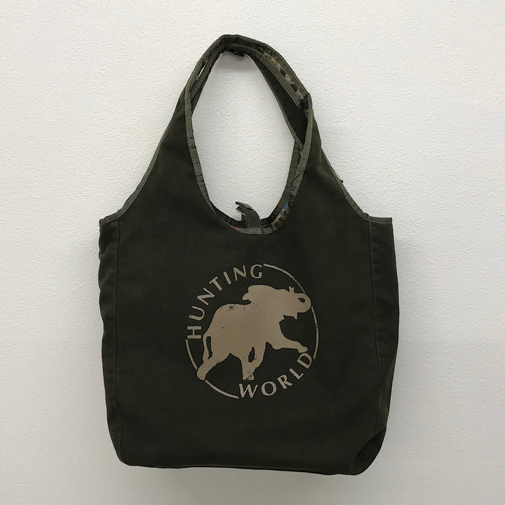 『USED』 
 
 HUNTING WORLD リバーシブルトートバッグ　エコバッグ トートバッグ 
スウェード/ナイロン  カーキ系