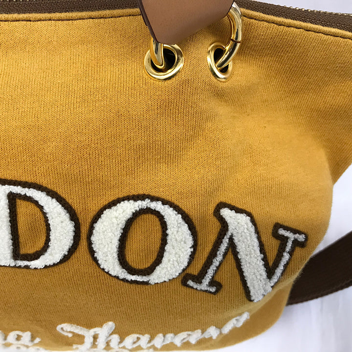 『USED』 
Samantha Thavasa サマンサタバサ 
 Samantha Thavasa シティフィービー 2015AW ショルダーバッグ 
 イエロー系