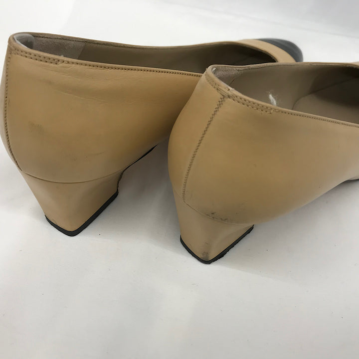 『USED』 
Salvatore Ferragamo フェラガモ 
 24.5cm DQ36917 パンプス 
レザー ベージュ系