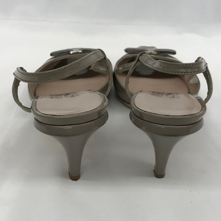 『USED』 
Salvatore Ferragamo フェラガモ 
 25.0cm DBH84531 パンプス 
エナメル ベージュ系