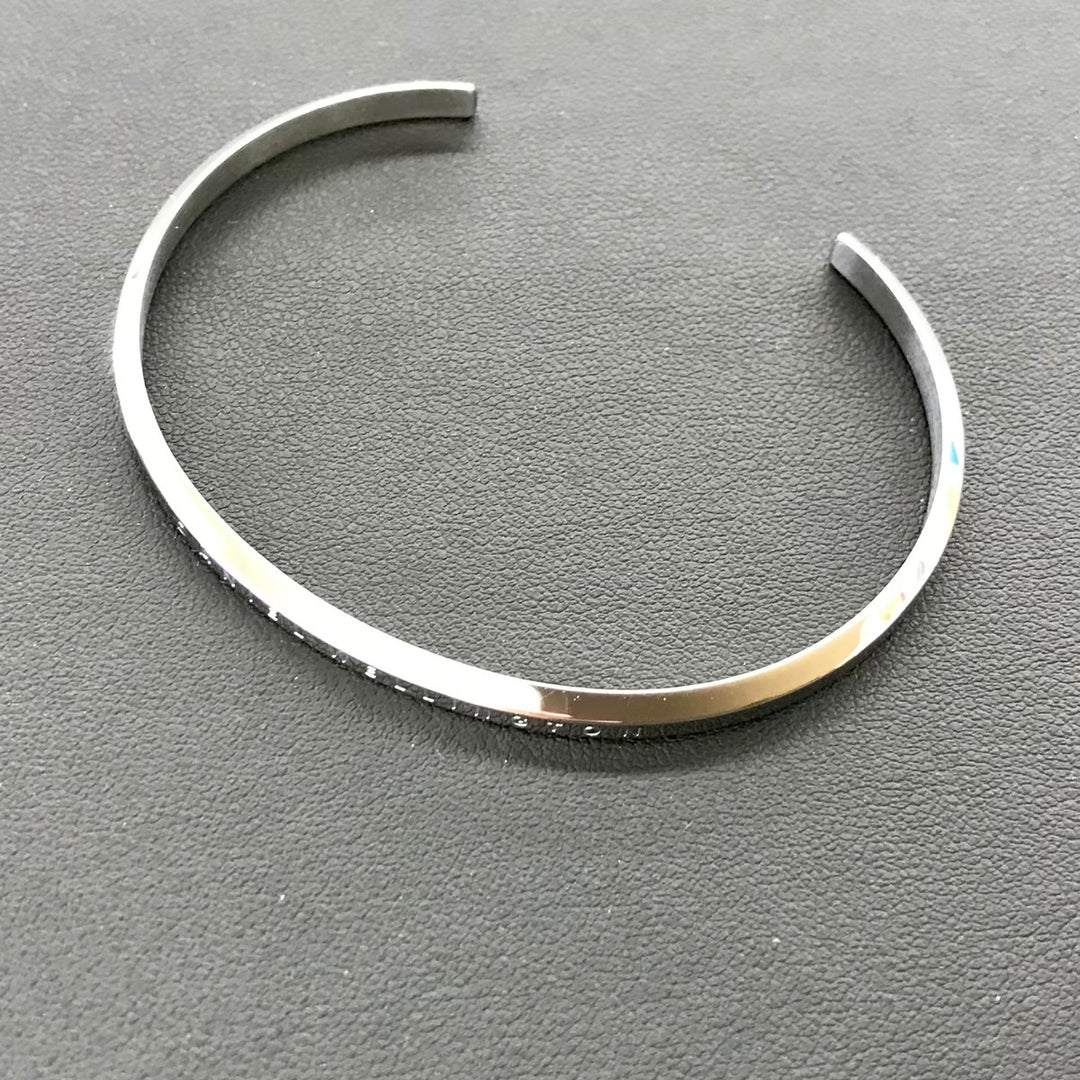 『USED』 
Daniel Wellington ダニエルウェリントン 
 バングル バングル 
ステンレススチール シルバー系