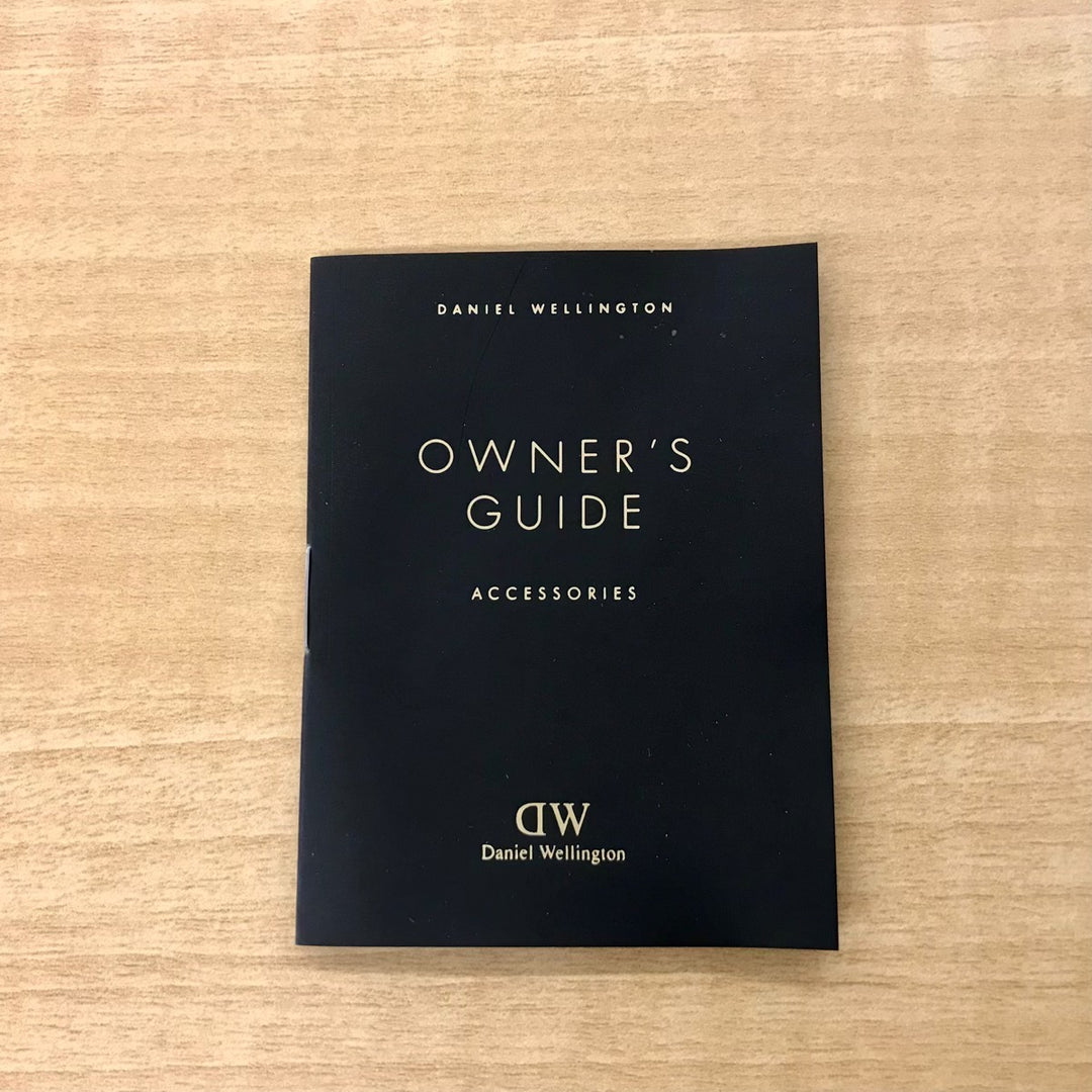 『USED』 
Daniel Wellington ダニエルウェリントン 
 バングル バングル 
ステンレススチール シルバー系