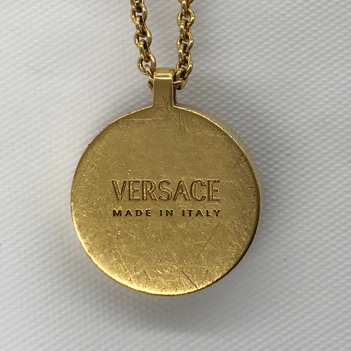 『USED』 メタル/樹脂系  
VERSACE  メデューサ メダル ネックレス