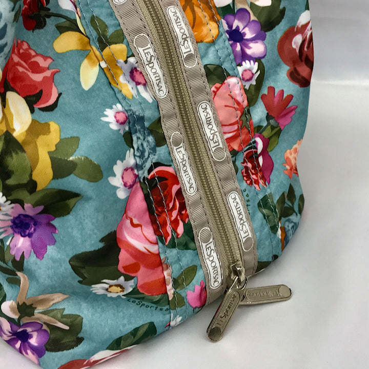 『美品』 
LeSportsac レスポートサック 
 花柄ボストンバッグ トートバッグ 
ナイロン 画像でご確認ください。