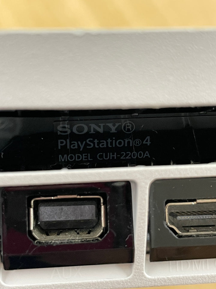 『USED』 
 
 ゲームハード