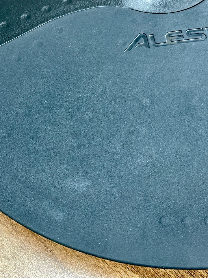 『USED』 
 
 ALESIS アレシス 10インチ シンバル アームセット チョーク機能付き 動作確認済み 打楽器
