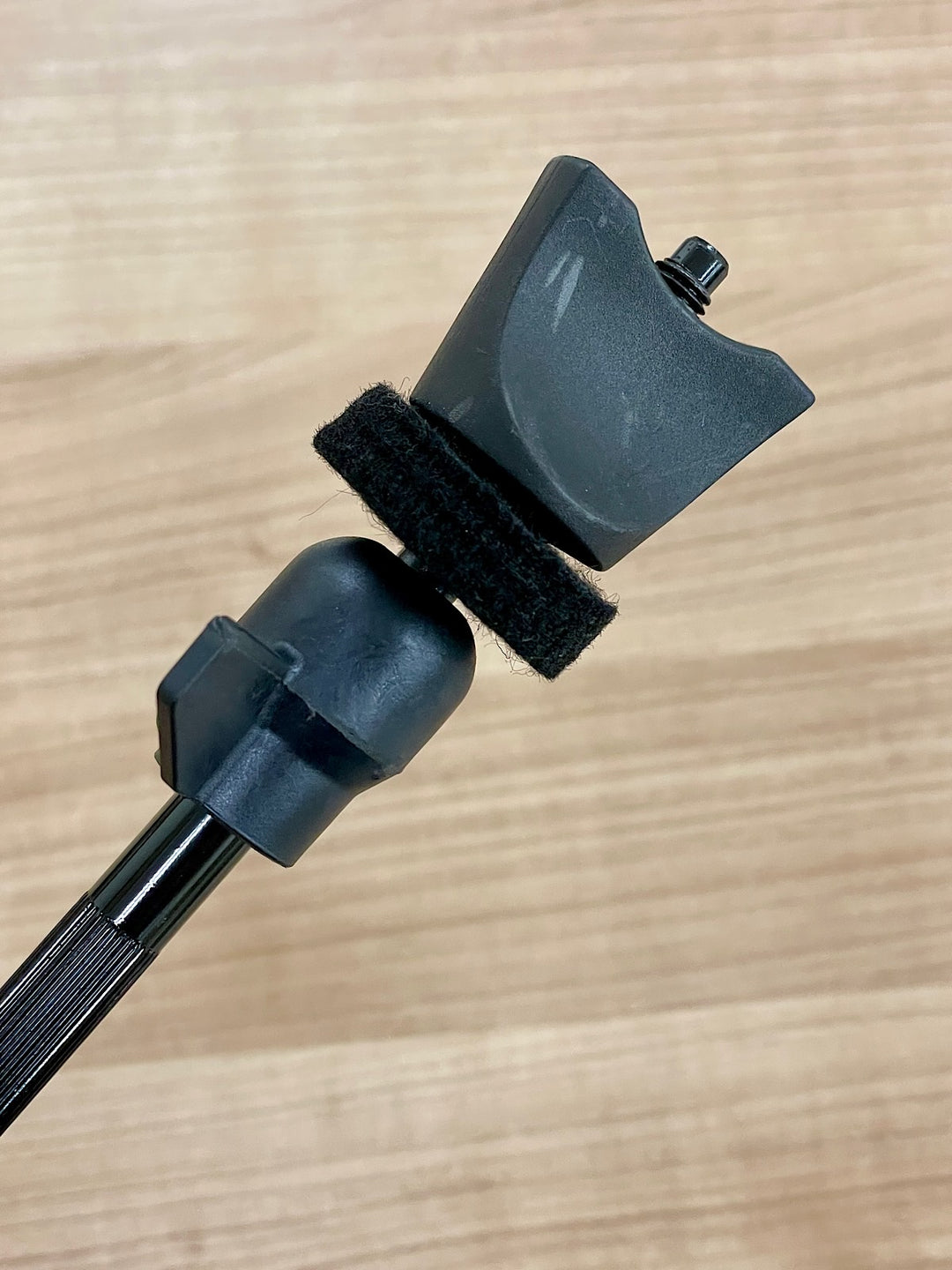 『USED』 
 
 ALESIS アレシス 10インチ シンバル アームセット チョーク機能付き 動作確認済み 打楽器