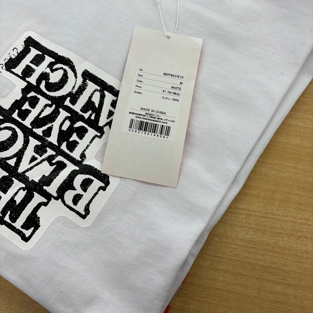 『USED』 
 
 THE BLACK EYE PATCH FLIPPED OG LABEL BEPFW23TE10 半袖Ｔシャツ 
コットン ホワイト