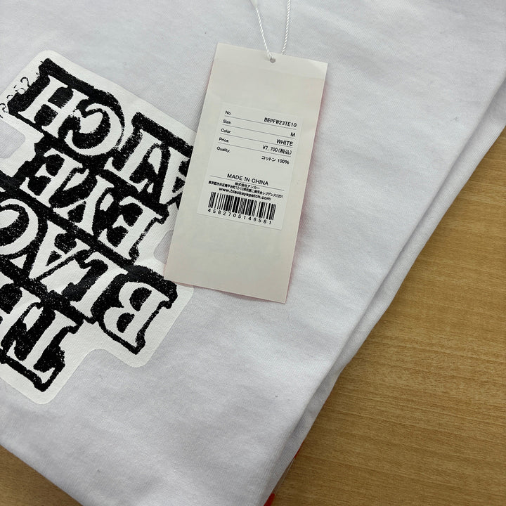『USED』 
 
 THE BLACK EYE PATCH FLIPPED OG LABEL BEPFW23TE10 半袖Ｔシャツ 
コットン ホワイト
