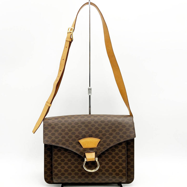 CELINE セリーヌ 
 F/C1 ショルダーバッグ 
PVC ブラウン