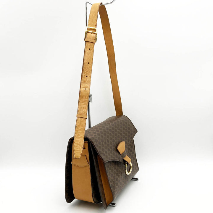 CELINE セリーヌ 
 F/C1 ショルダーバッグ 
PVC ブラウン