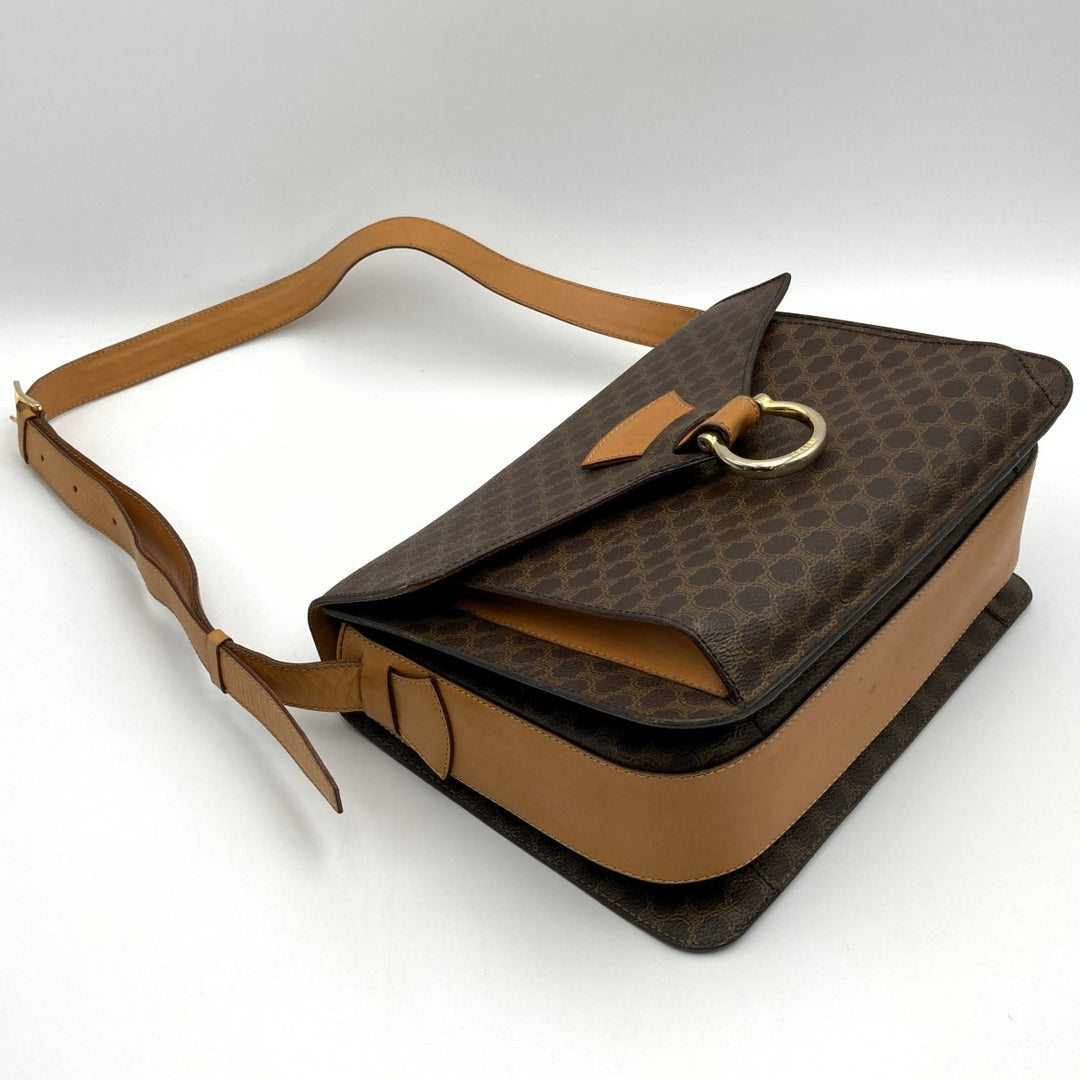 CELINE セリーヌ 
 F/C1 ショルダーバッグ 
PVC ブラウン